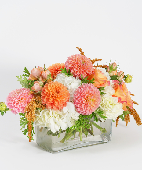 Apricot Centerpiece